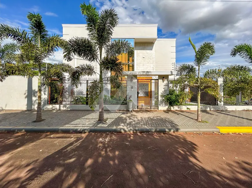 Foto 1 de Sobrado com 2 quartos à venda, 264m2 em Tocantins, Toledo - PR