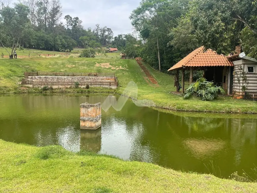 Chácara à venda, 24000m2 em Quatro Pontes - PR - imagem 2 Foto 2 de Chácara à venda, 24000m2 em Quatro Pontes - PR