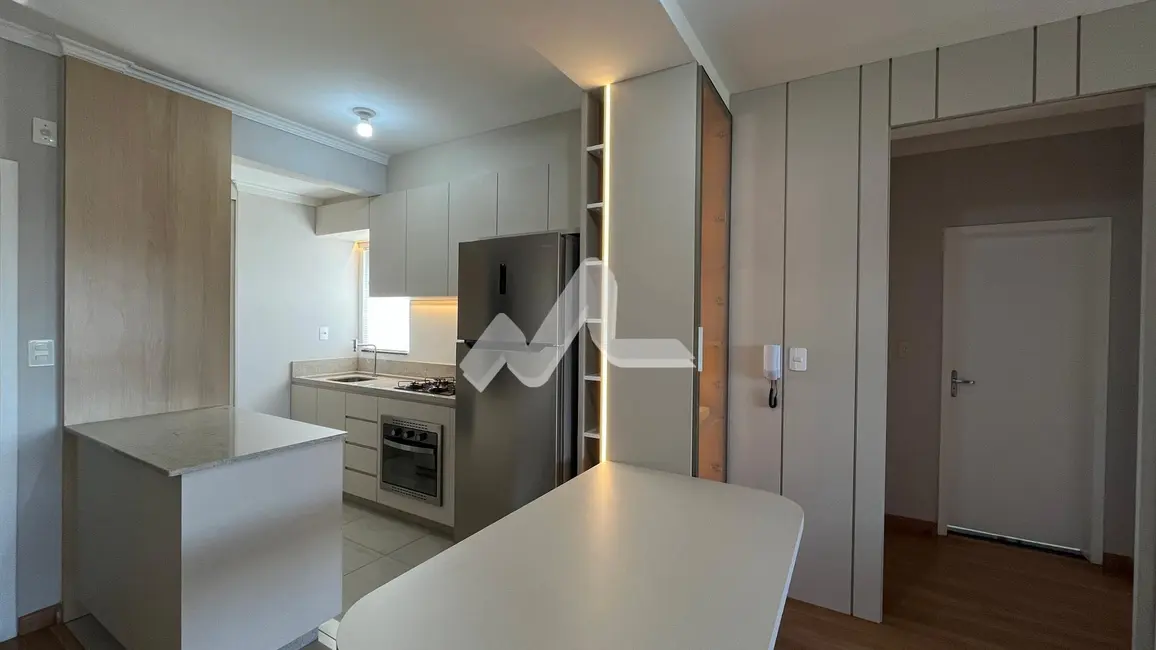 Foto 2 de Apartamento com 2 quartos à venda, 67m2 em Jardim La Salle, Toledo - PR