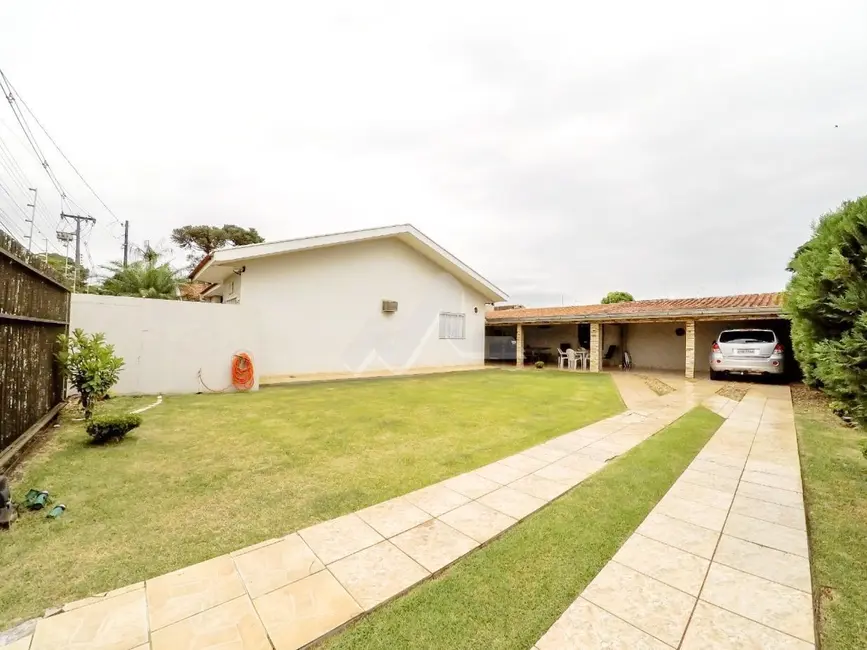 Casa com 2 quartos à venda, 129m2 em Jardim Porto Alegre, Toledo - PR - imagem 4 Foto 4 de Casa com 2 quartos à venda, 129m2 em Jardim Porto Alegre, Toledo - PR