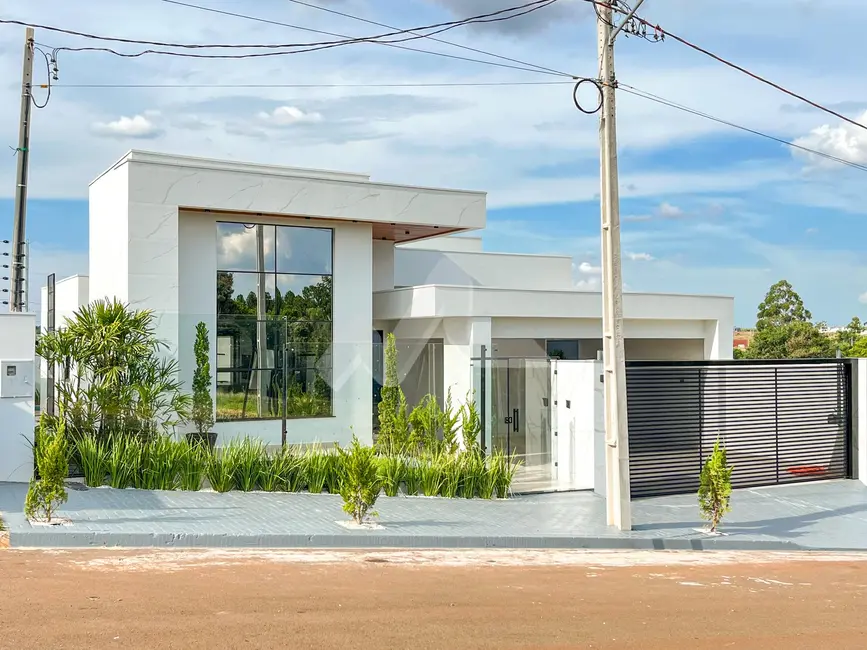 Foto 3 de Casa com 1 quarto à venda, 172m2 em Tocantins, Toledo - PR