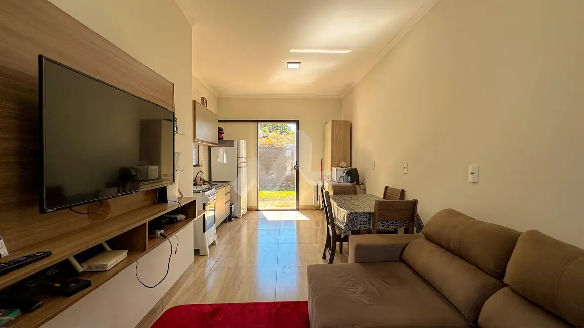Casa à venda, 54m2 em Pinheirinho, Toledo - PR - imagem 2 Foto 2 de Casa à venda, 54m2 em Pinheirinho, Toledo - PR