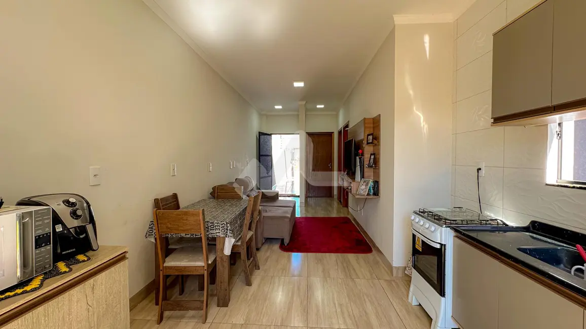 Casa à venda, 54m2 em Pinheirinho, Toledo - PR - imagem 3 Foto 3 de Casa à venda, 54m2 em Pinheirinho, Toledo - PR