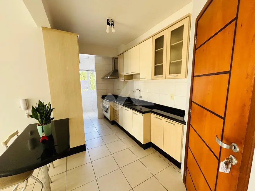 Foto 4 de Apartamento com 2 quartos para alugar, 68m2 em Centro, Toledo - PR