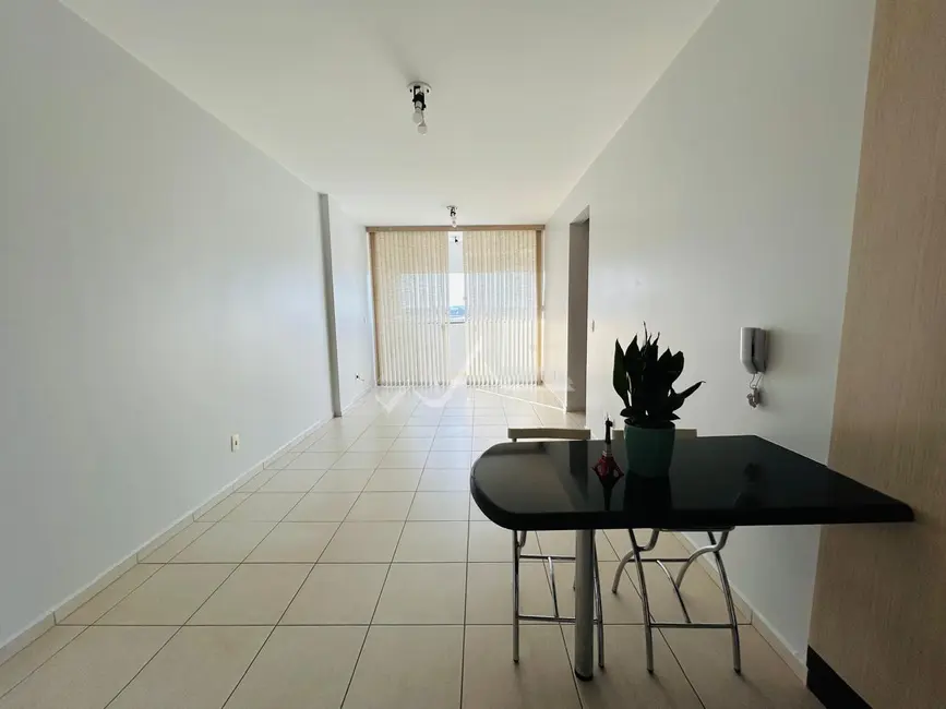 Foto 7 de Apartamento com 2 quartos para alugar, 68m2 em Centro, Toledo - PR