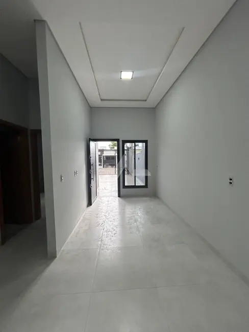 Casa com 1 quarto à venda, 62m2 em Jardim Coopagro, Toledo - PR - imagem 3 Foto 3 de Casa com 1 quarto à venda, 62m2 em Jardim Coopagro, Toledo - PR
