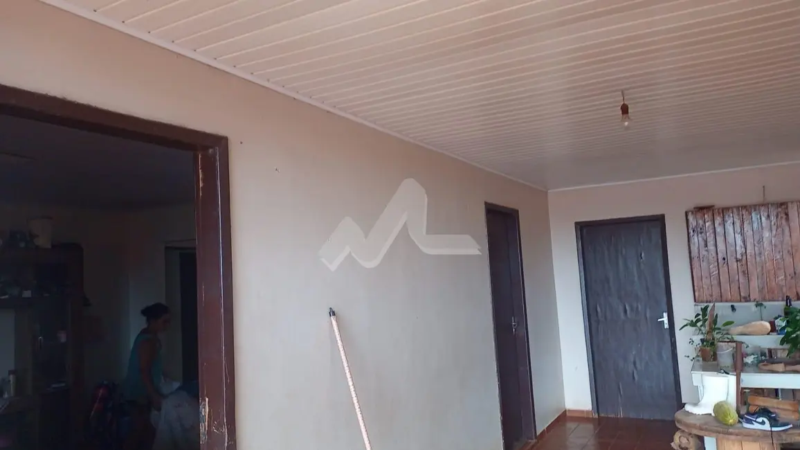 Casa com 2 quartos à venda, 100m2 em Vila Operária, Toledo - PR - imagem 5 Foto 5 de Casa com 2 quartos à venda, 100m2 em Vila Operária, Toledo - PR