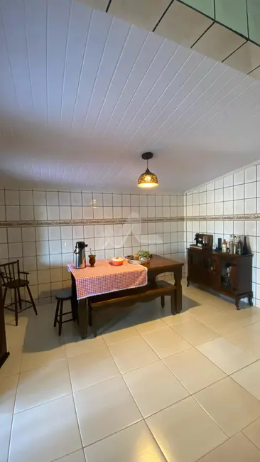 Casa com 2 quartos à venda, 186m2 em Jardim Gisela, Toledo - PR - imagem 5 Foto 5 de Casa com 2 quartos à venda, 186m2 em Jardim Gisela, Toledo - PR
