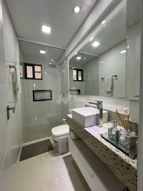Apartamento com 1 quarto à venda e para alugar, 85m2 em Centro, Toledo - PR - imagem 8 Foto 8 de Apartamento com 1 quarto à venda e para alugar, 85m2 em Centro, Toledo - PR