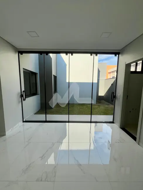Foto 7 de Casa com 2 quartos à venda, 130m2 em Vila Becker, Toledo - PR