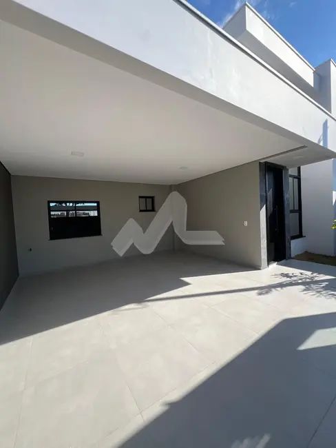 Foto 2 de Casa com 2 quartos à venda, 130m2 em Vila Becker, Toledo - PR