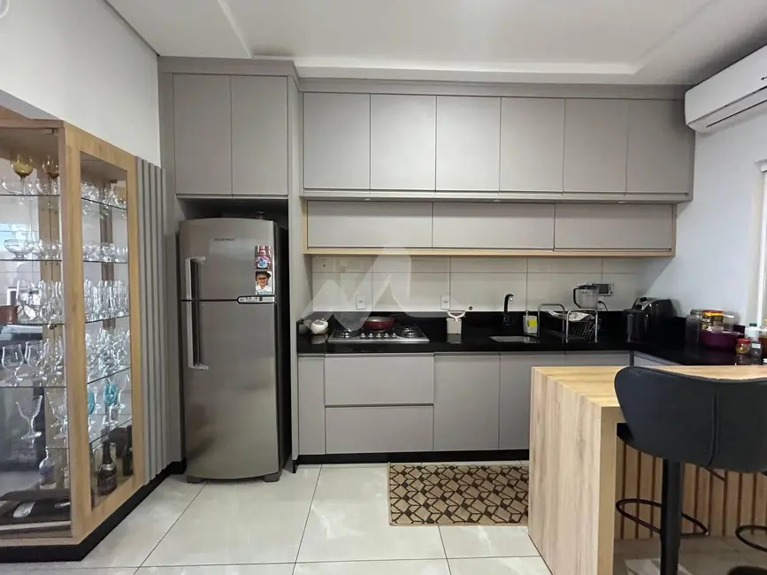 Casa com 2 quartos à venda, 99m2 em Jardim Panorama, Toledo - PR - imagem 7 Foto 7 de Casa com 2 quartos à venda, 99m2 em Jardim Panorama, Toledo - PR