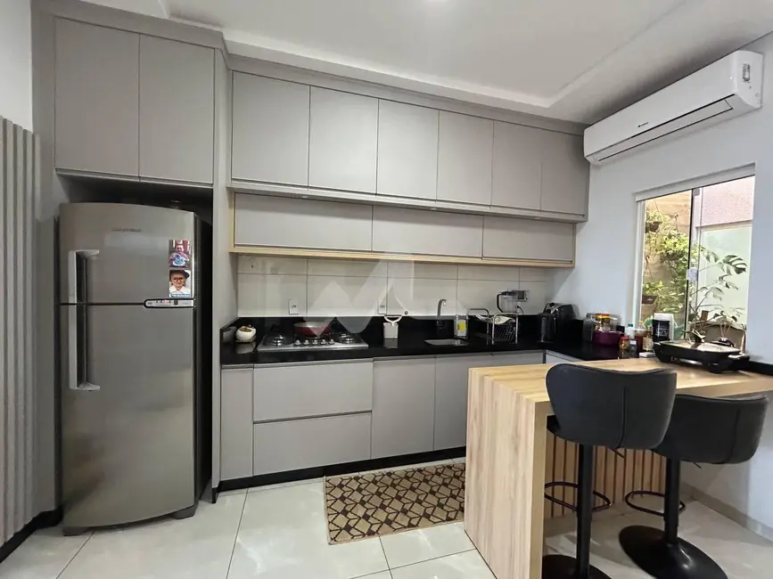 Casa com 2 quartos à venda, 99m2 em Jardim Panorama, Toledo - PR - imagem 6 Foto 6 de Casa com 2 quartos à venda, 99m2 em Jardim Panorama, Toledo - PR