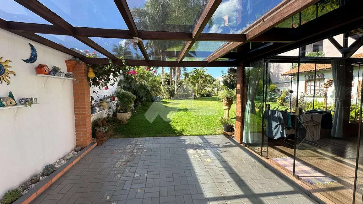 Casa com 3 quartos à venda, 200m2 em Vila Becker, Toledo - PR - imagem 7 Foto 7 de Casa com 3 quartos à venda, 200m2 em Vila Becker, Toledo - PR