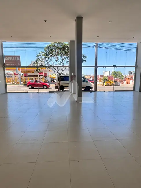 Sala Comercial para alugar, 267m2 em Centro, Toledo - PR - imagem 6 Foto 6 de Sala Comercial para alugar, 267m2 em Centro, Toledo - PR