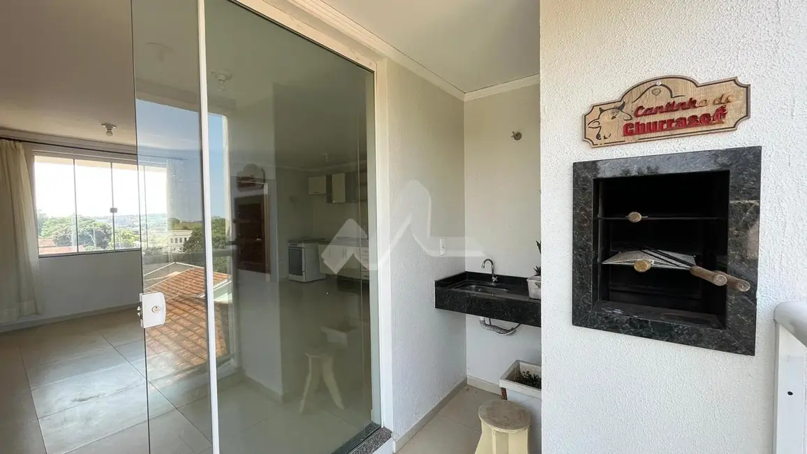 Foto 6 de Apartamento com 2 quartos à venda, 68m2 em Jardim Pancera, Toledo - PR