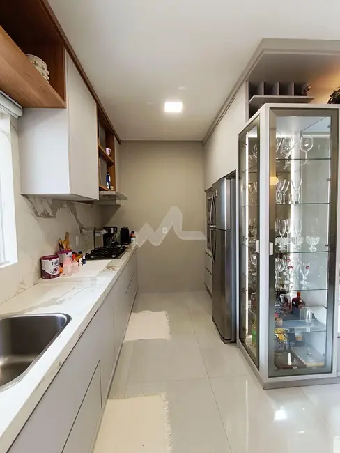 Casa com 1 quarto à venda, 95m2 em Jardim Coopagro, Toledo - PR - imagem 7 Foto 7 de Casa com 1 quarto à venda, 95m2 em Jardim Coopagro, Toledo - PR