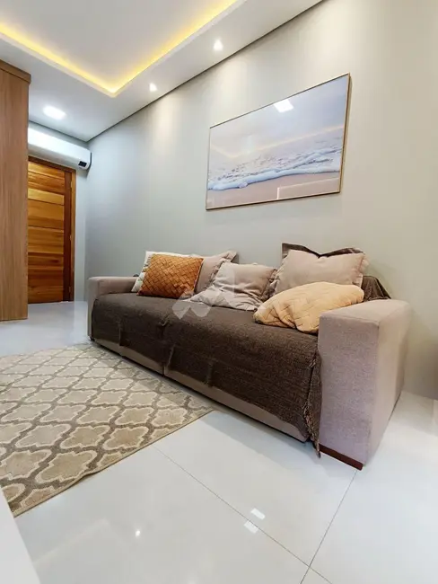 Casa com 1 quarto à venda, 95m2 em Jardim Coopagro, Toledo - PR - imagem 2 Foto 2 de Casa com 1 quarto à venda, 95m2 em Jardim Coopagro, Toledo - PR