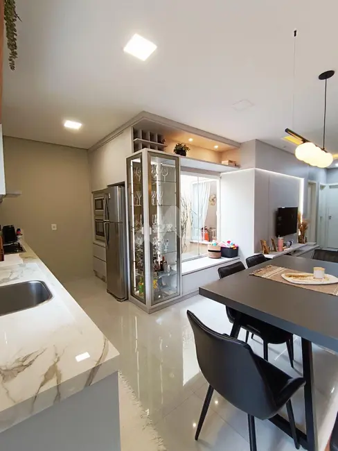 Casa com 1 quarto à venda, 95m2 em Jardim Coopagro, Toledo - PR - imagem 4 Foto 4 de Casa com 1 quarto à venda, 95m2 em Jardim Coopagro, Toledo - PR