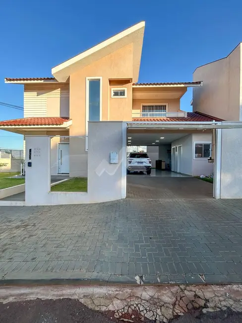 Sobrado com 2 quartos à venda, 156m2 em Jardim Concórdia, Toledo - PR - imagem 1 Foto 1 de Sobrado com 2 quartos à venda, 156m2 em Jardim Concórdia, Toledo - PR