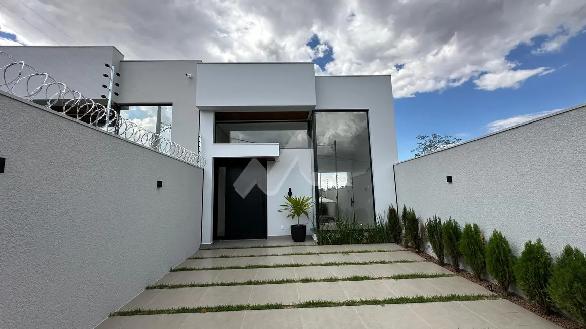 Foto 1 de Casa com 2 quartos à venda, 100m2 em Tocantins, Toledo - PR