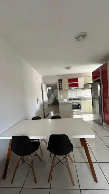 Apartamento à venda e para alugar em Vila Industrial, Toledo - PR - imagem 5 Foto 5 de Apartamento à venda e para alugar em Vila Industrial, Toledo - PR