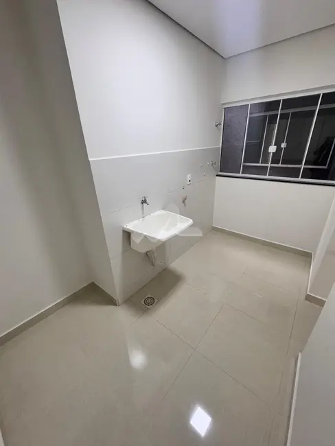 Foto 8 de Apartamento com 2 quartos para alugar em Centro, Toledo - PR