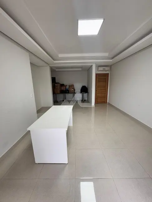 Foto 4 de Apartamento com 2 quartos para alugar em Centro, Toledo - PR