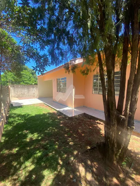 Casa com 2 quartos à venda, 99m2 em Jardim Gisela, Toledo - PR - imagem 2 Foto 2 de Casa com 2 quartos à venda, 99m2 em Jardim Gisela, Toledo - PR