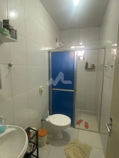 Casa com 2 quartos à venda, 99m2 em Jardim Gisela, Toledo - PR - imagem 6 Foto 6 de Casa com 2 quartos à venda, 99m2 em Jardim Gisela, Toledo - PR