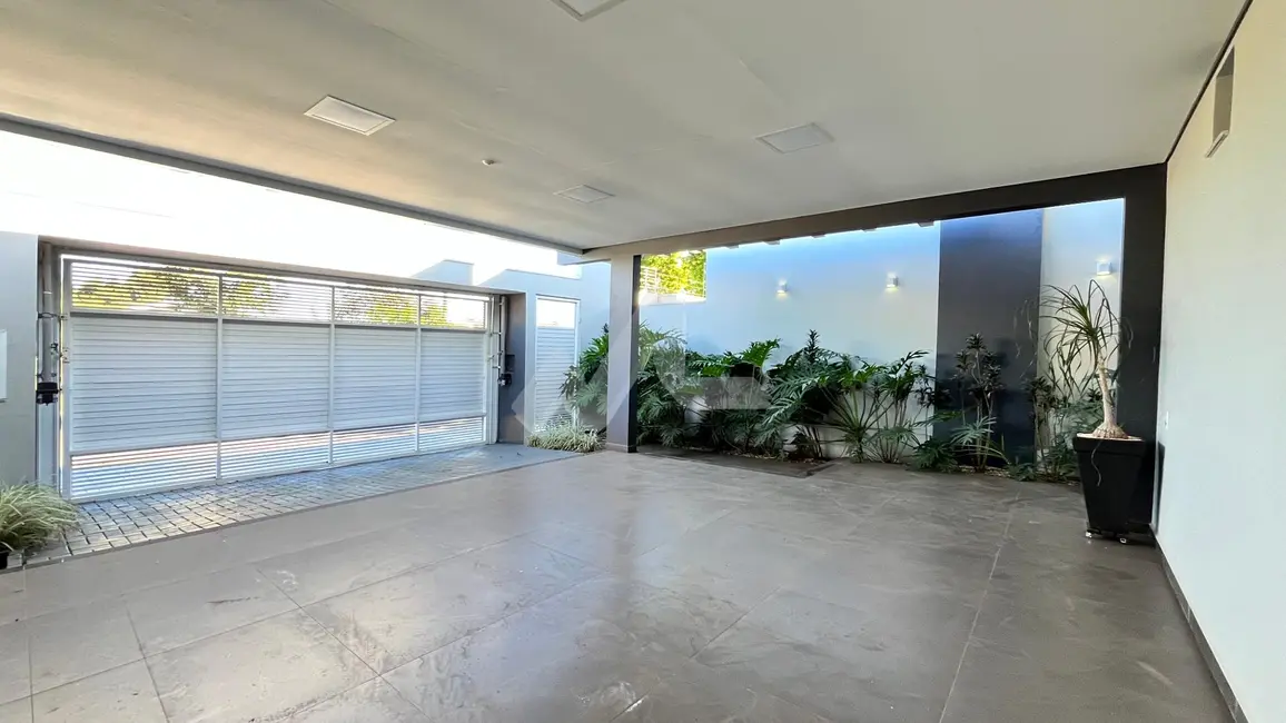 Casa com 1 quarto à venda, 166m2 em Jardim Pancera, Toledo - PR - imagem 2 Foto 2 de Casa com 1 quarto à venda, 166m2 em Jardim Pancera, Toledo - PR