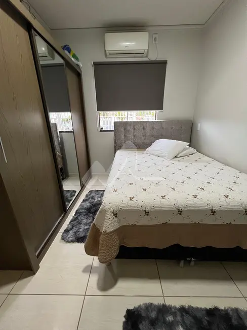 Casa com 3 quartos à venda, 116m2 em Jardim Coopagro, Toledo - PR - imagem 8 Foto 8 de Casa com 3 quartos à venda, 116m2 em Jardim Coopagro, Toledo - PR