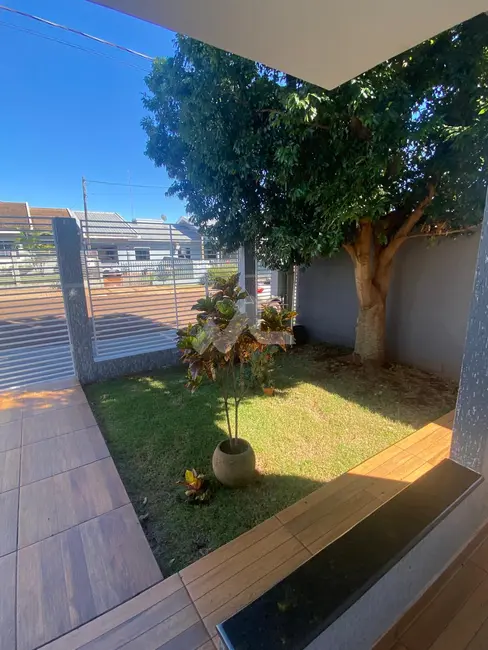 Casa com 2 quartos à venda, 79m2 em Toledo - PR - imagem 9 Foto 9 de Casa com 2 quartos à venda, 79m2 em Toledo - PR