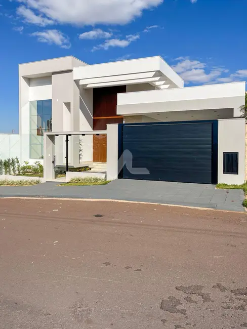 Foto 2 de Casa com 1 quarto à venda, 230m2 em Jardim Pancera, Toledo - PR