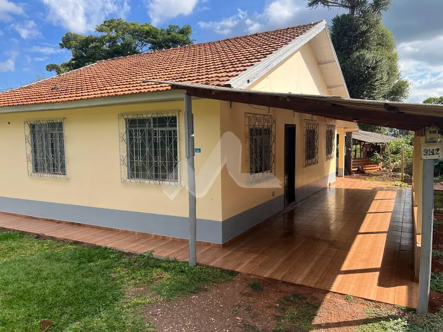 Foto 2 de Casa com 2 quartos para alugar, 140m2 em São Francisco, Toledo - PR