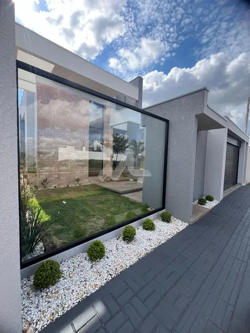 Casa com 1 quarto à venda, 234m2 em Tocantins, Toledo - PR - imagem 4 Foto 4 de Casa com 1 quarto à venda, 234m2 em Tocantins, Toledo - PR