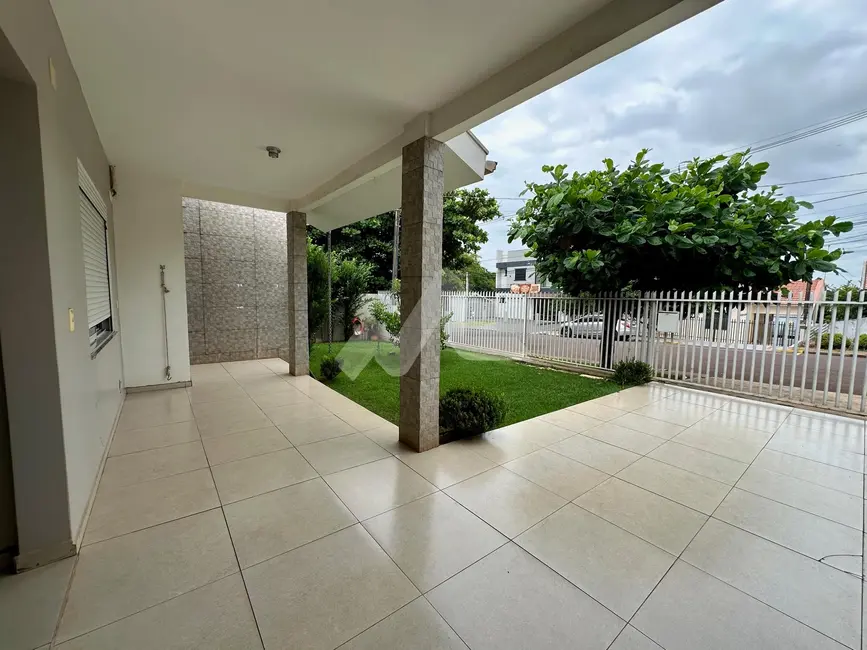 Casa com 1 quarto à venda, 138m2 em Jardim Gisela, Toledo - PR - imagem 7 Foto 7 de Casa com 1 quarto à venda, 138m2 em Jardim Gisela, Toledo - PR