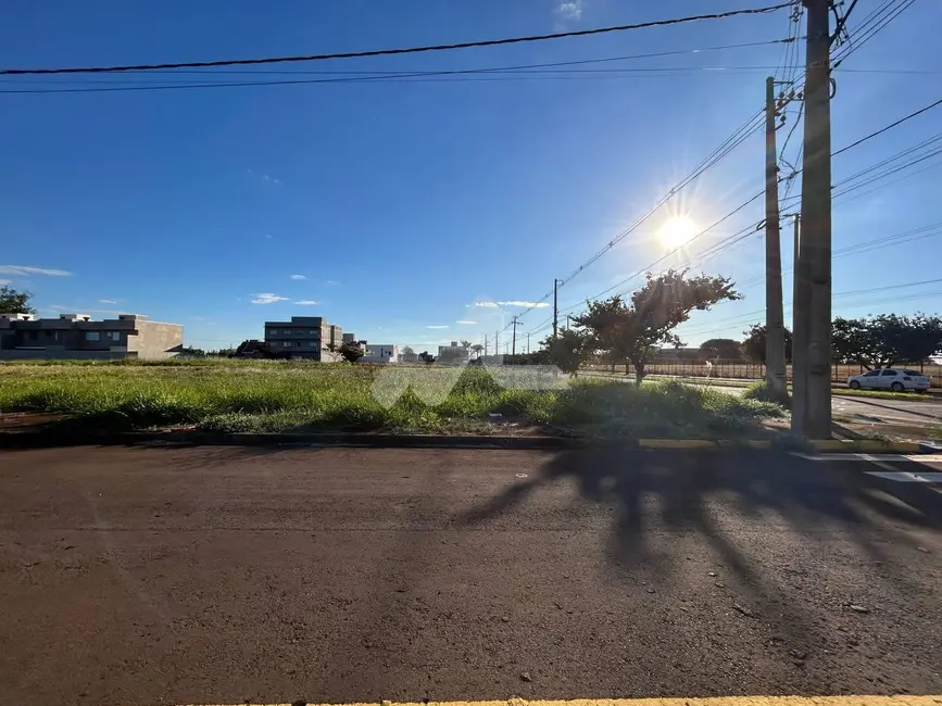 Foto 1 de Terreno / Lote à venda, 469m2 em Vila Becker, Toledo - PR