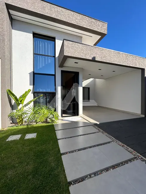 Casa com 2 quartos à venda, 120m2 em Tocantins, Toledo - PR - imagem 2 Foto 2 de Casa com 2 quartos à venda, 120m2 em Tocantins, Toledo - PR