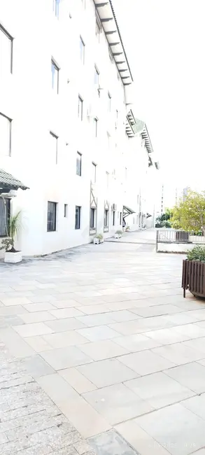 Foto 8 de Apartamento com 2 quartos à venda, 76m2 em Neva, Cascavel - PR