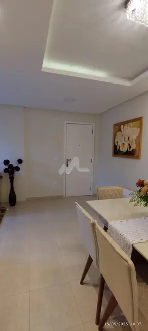 Foto 4 de Apartamento com 2 quartos à venda, 76m2 em Neva, Cascavel - PR