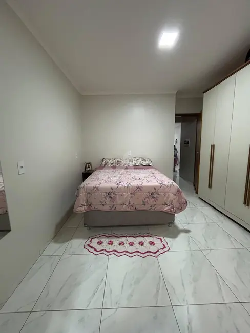 Casa com 1 quarto à venda, 56m2 em Jardim Coopagro, Toledo - PR - imagem 7 Foto 7 de Casa com 1 quarto à venda, 56m2 em Jardim Coopagro, Toledo - PR