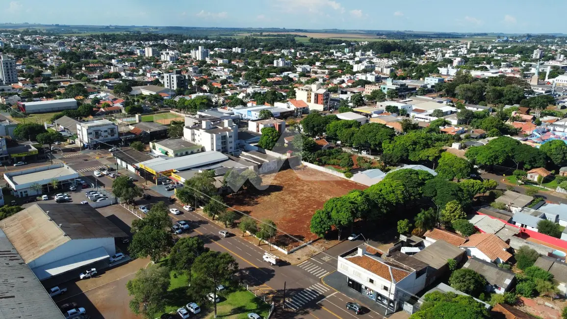 Foto 3 de Terreno / Lote à venda, 4002m2 em Centro, Toledo - PR