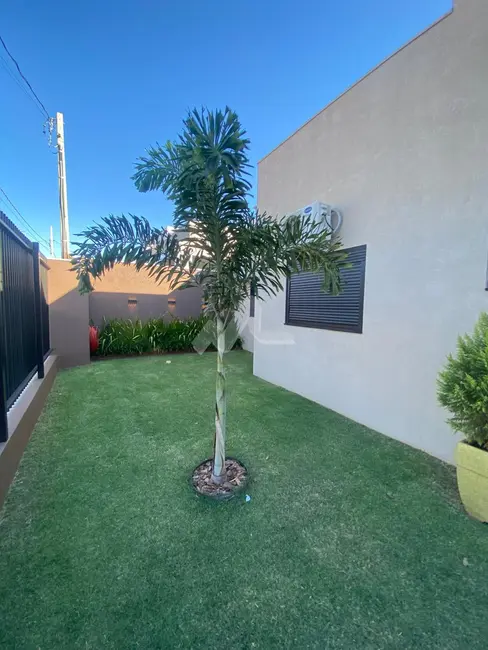 Foto 22 de Casa para alugar, 127m2 em Toledo - PR