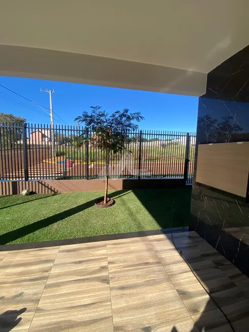 Foto 18 de Casa para alugar, 127m2 em Toledo - PR