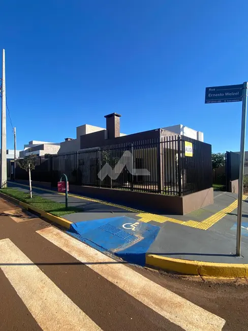 Foto 2 de Casa para alugar, 127m2 em Toledo - PR