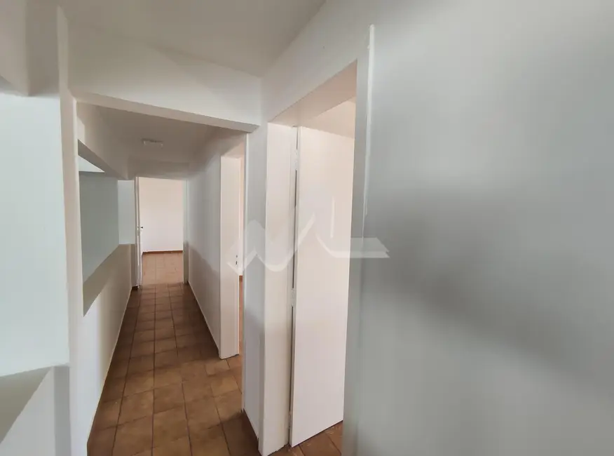 Sala Comercial para alugar, 1300m2 em Centro, Toledo - PR - imagem 9 Foto 9 de Sala Comercial para alugar, 1300m2 em Centro, Toledo - PR