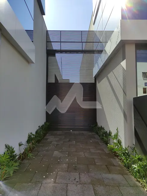 Sala Comercial para alugar, 1300m2 em Centro, Toledo - PR - imagem 4 Foto 4 de Sala Comercial para alugar, 1300m2 em Centro, Toledo - PR