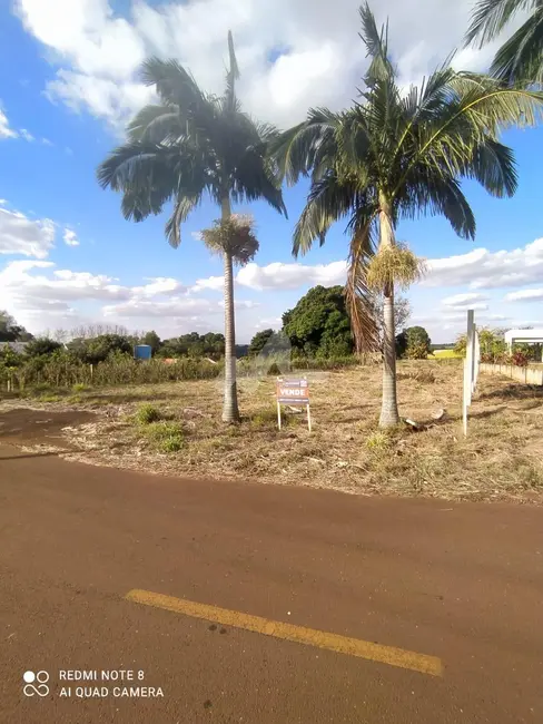 Foto 1 de Terreno / Lote à venda, 981m2 em Toledo - PR