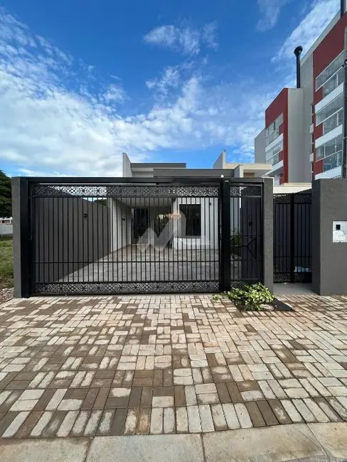 Foto 1 de Casa com 2 quartos à venda em Jardim Gisela, Toledo - PR